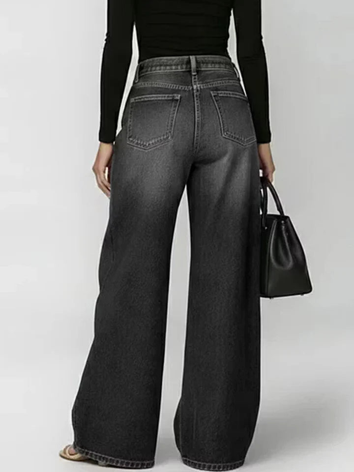 Jeans Estilo Vanguardista Con Ojetes
